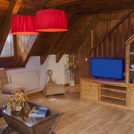 Apartmán Eth Humarau De Co De Bernat Mont Exteriér fotografie