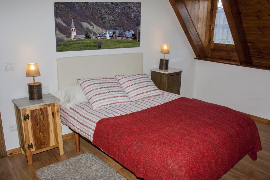 Apartmán Eth Humarau De Co De Bernat Mont Exteriér fotografie